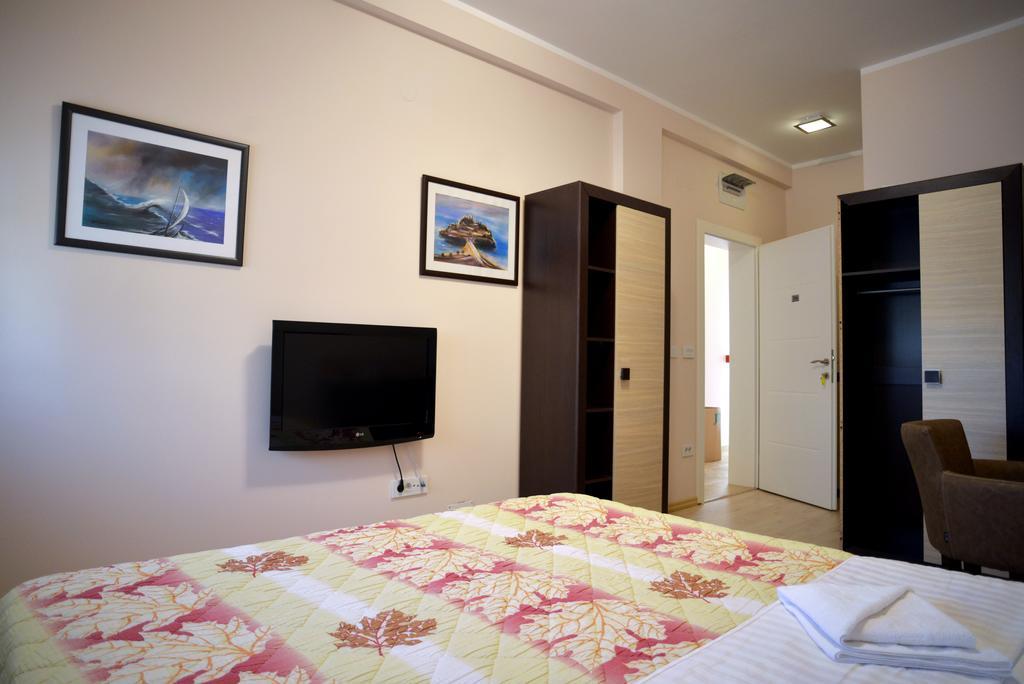Lotos Depandans Hotell Ni Eksteriør bilde